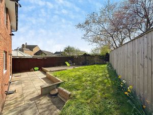 Photo 11- click for photo gallery